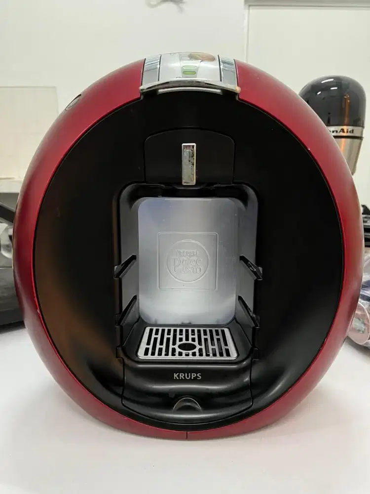 Krups Nescafe Coffee Maker Dolce Gusto free Coffee Capsules