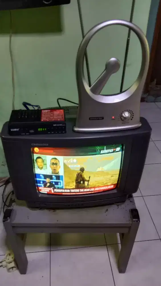 Tv goldstar 14in, Antenna Dan STB