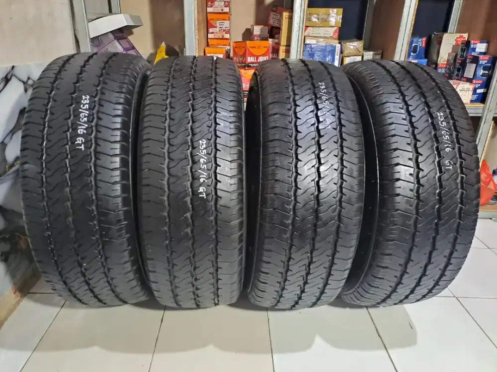 Ban mobil muatan 235/65/16 GT maximiller