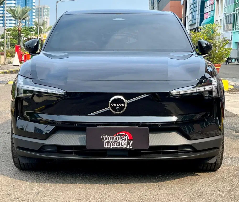 Volvo EX30 EX 30 Ultra bukan plus EV Listrik 2025 New Baru Murah Top