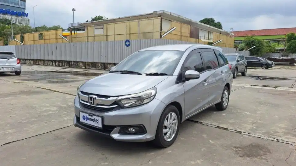 DP MURAH - Honda Mobilio 1.5 E Bensin-MT 2018 Abu-Abu