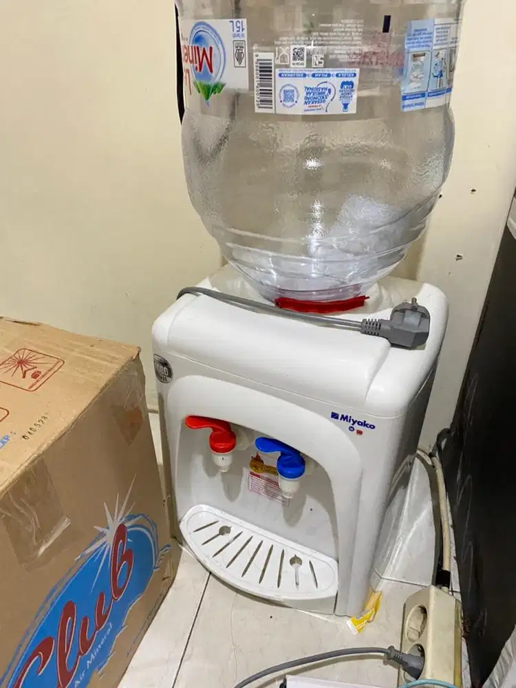 Dispenser miyako
