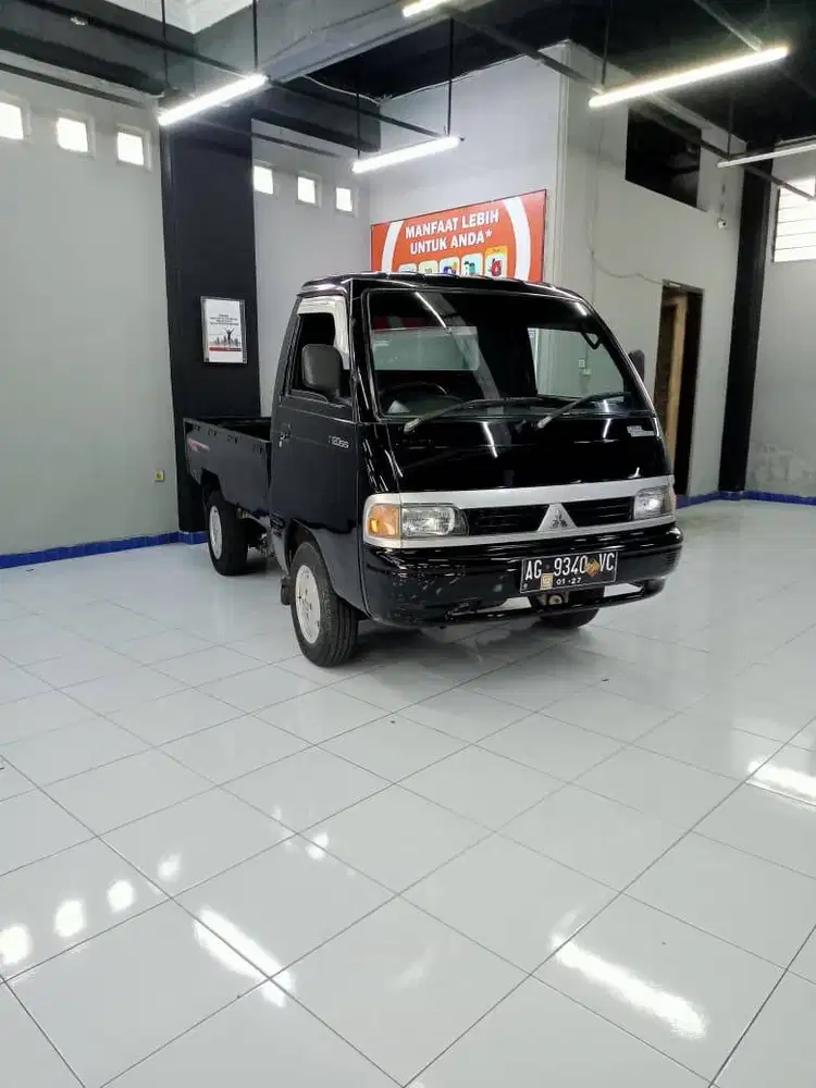 Mitsubishi Pickup [2011]