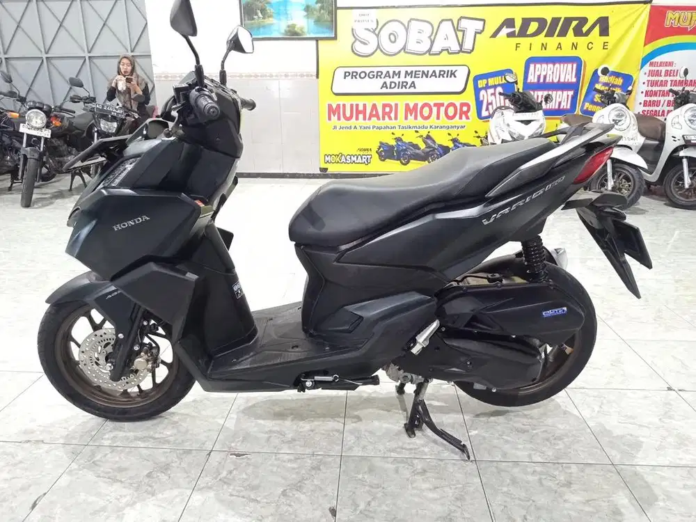 VARIO 160 TAHUN 2025