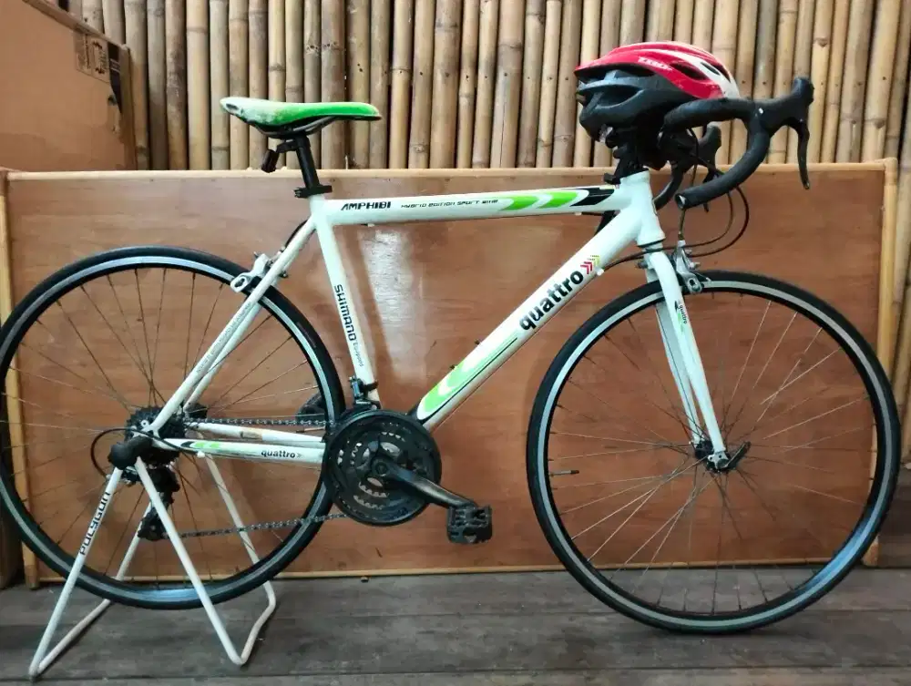 Sepeda Roadbike Quattro size L