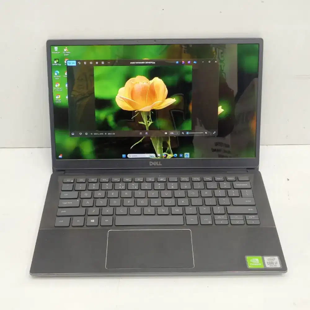 Laptop DELL Vostro 5391 Intel Core i7-10510U RAM 8GB SSD 512GB