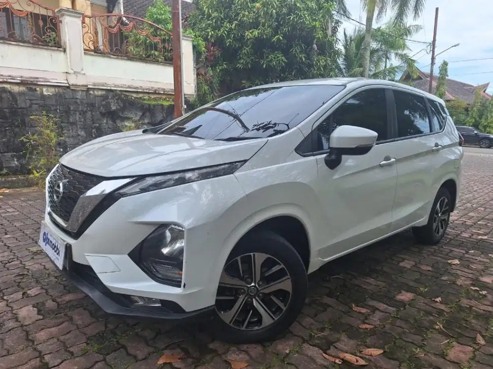 Pajak Panjang Nissan Livina 1.5 EL Bensin-MT 2019 BSRN