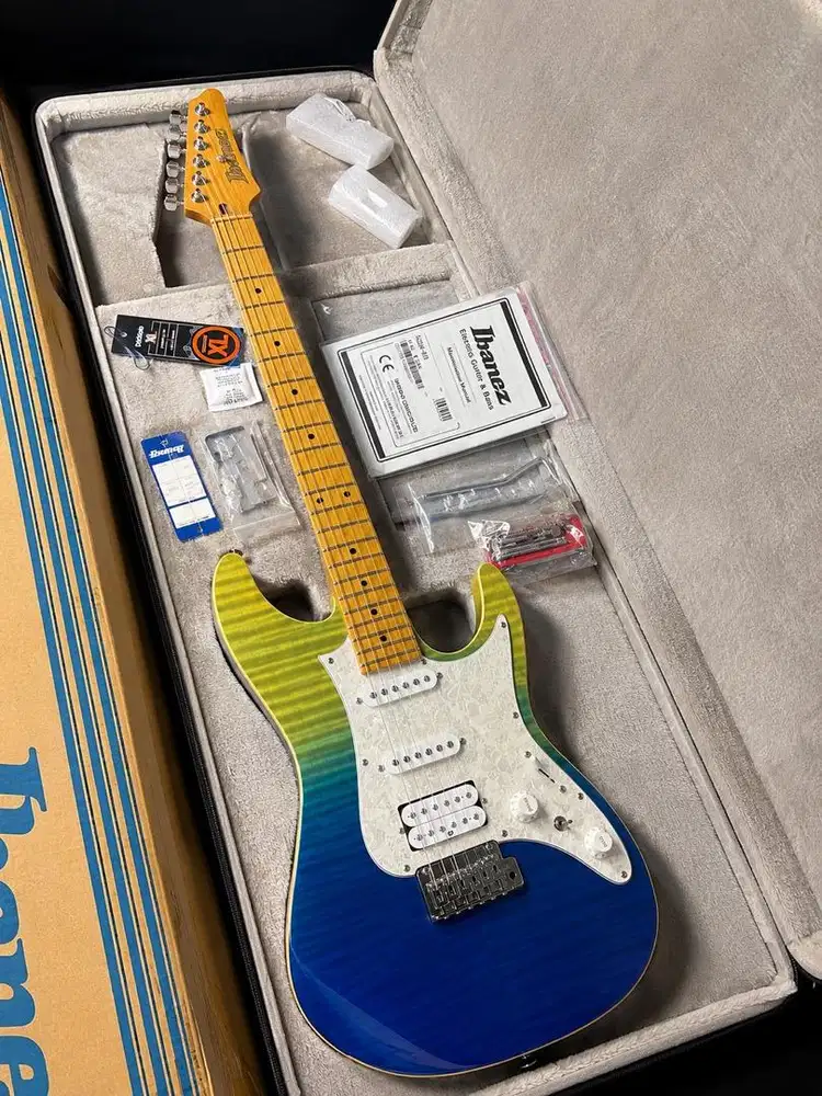 Ibanez AZ224F-BiG ice gradation original