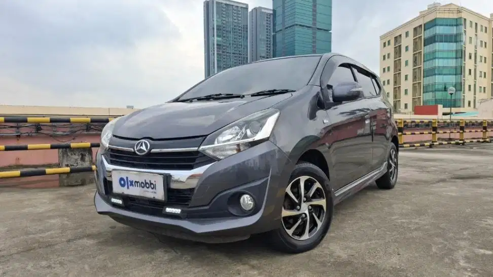 KM Rendah - Daihatsu Ayla 1.2 R Bensin-AT 2017