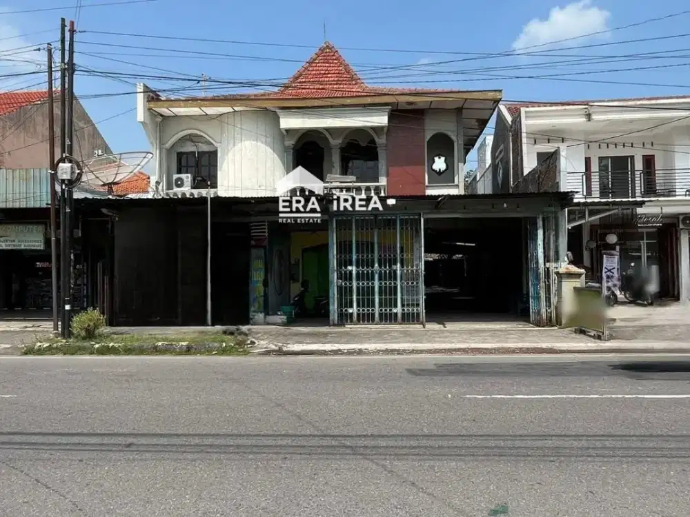 RUMAH DIJUAL DI SOLO DEKAT ALUN-ALUN SUKOHARJO