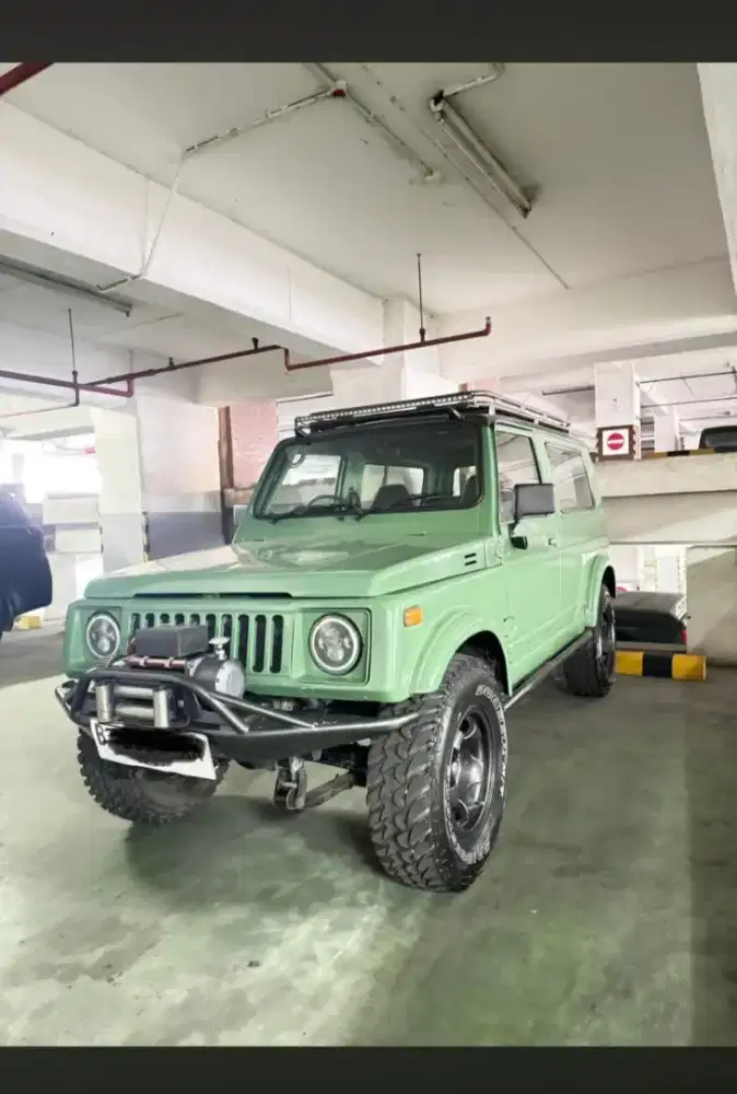 Dijual Suzuki  jimny long body 4x4 tahun 1982