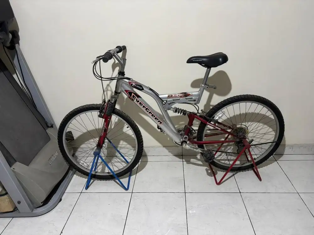 Sepeda dan treadmill