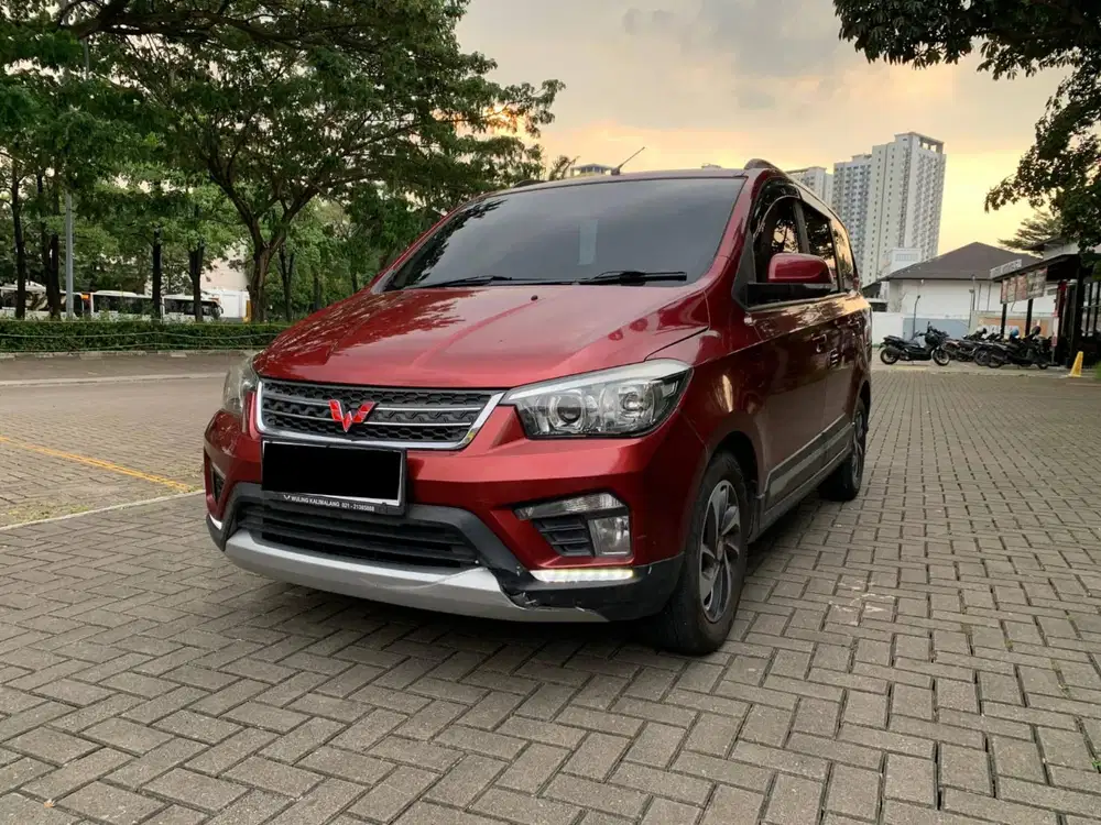 DP 30JT // 2019 WULING CONFERO S C MT