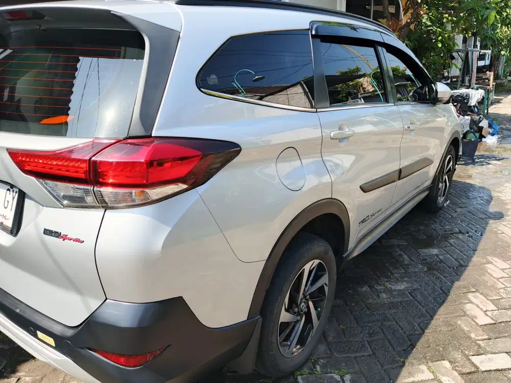 Toyota Rush 2018 Bensin