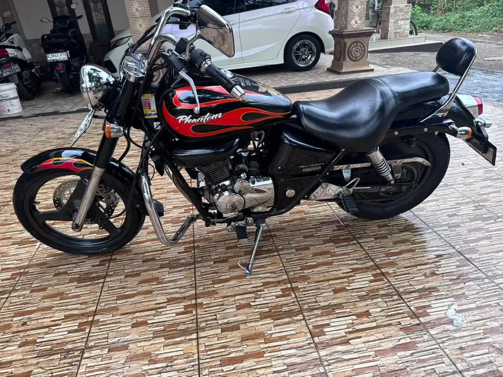 Honda phantom 2008 like new