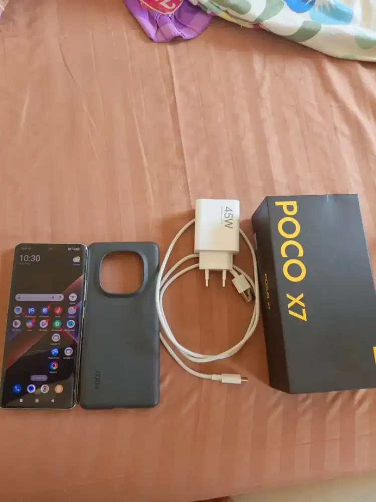 Dijual 2nd hp poco x7 full set