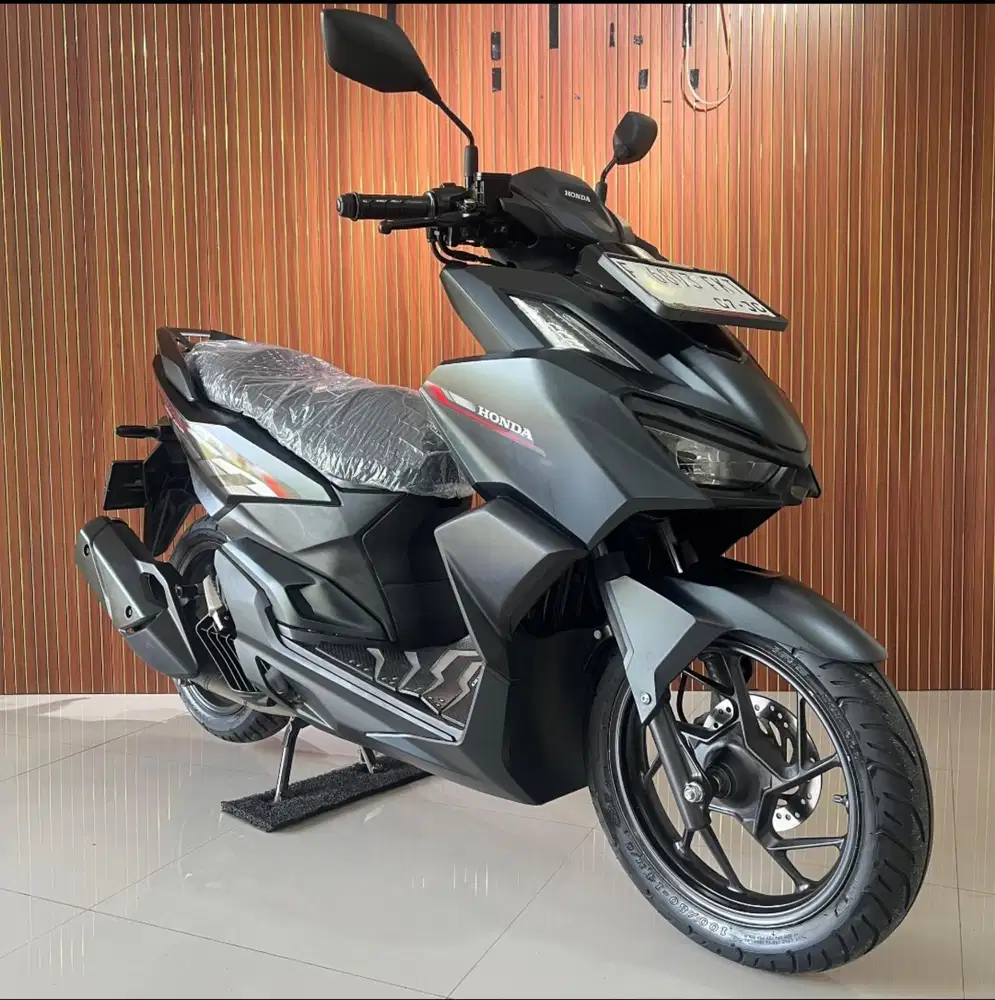 [JUAL CEPAT] HONDA VARIO 160 CBS TH 2025 , CASH KREDIT