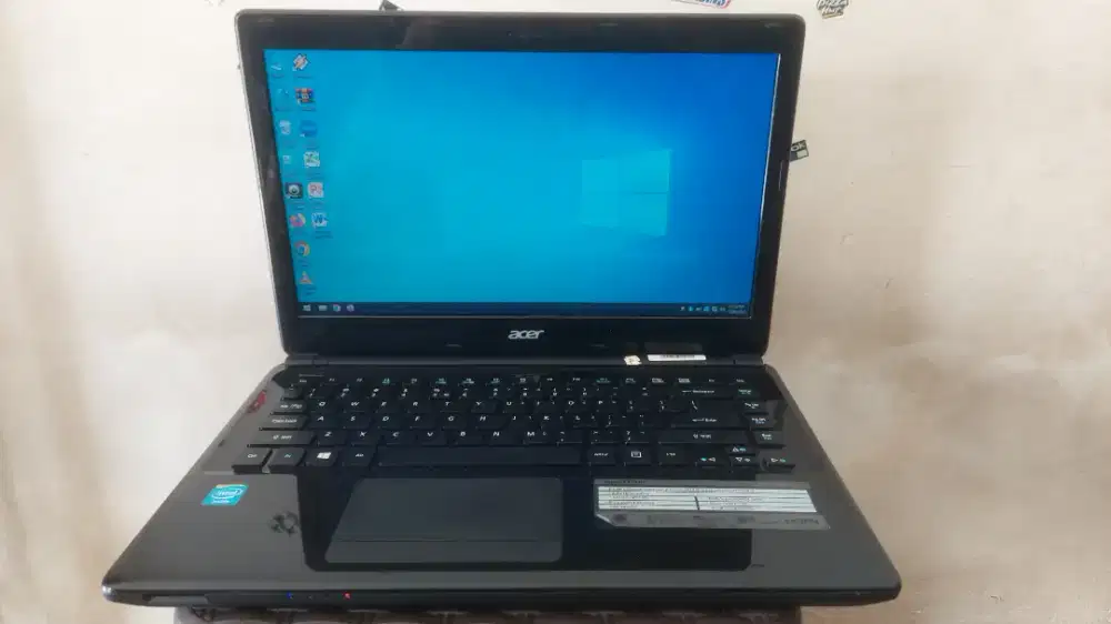 JUAL LAPTOP ACER E1-410 INTEL N2920 RAM8GB HDD500GB WIN10 BERGARANSI