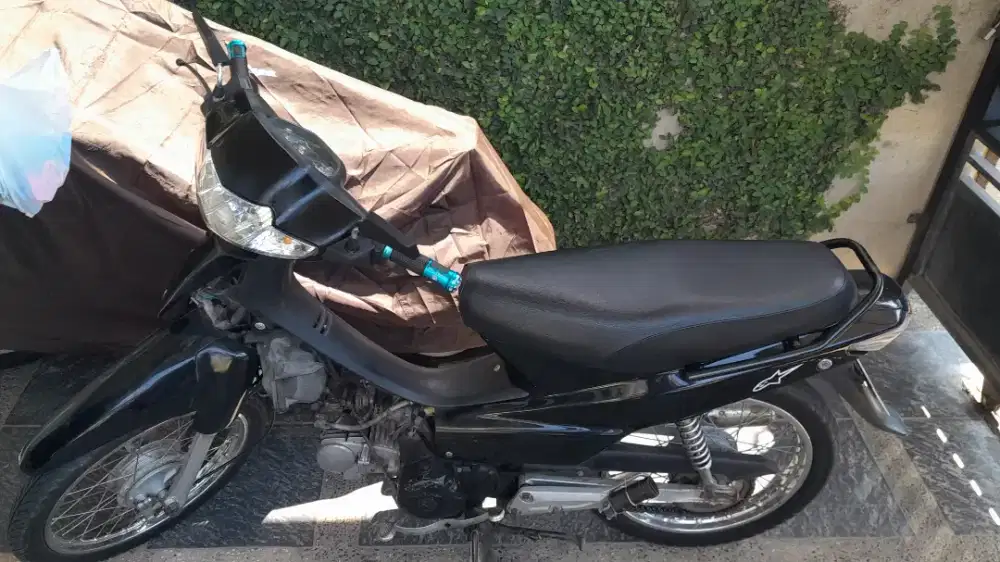 Motor honda supra fit