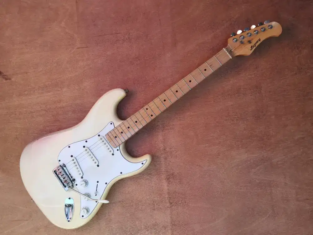 Gitar Legacy Stratocaster Upgrade