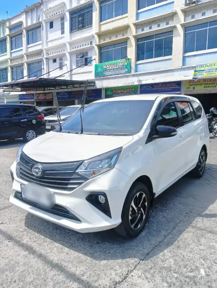 Daihatsu sigra 1.2 R mt thn 2024