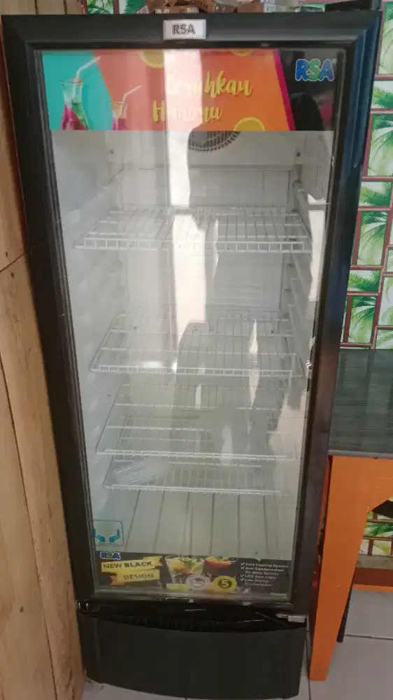 Dijual showcase merk RSA