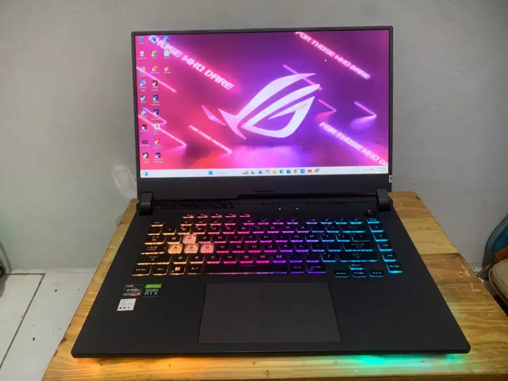 Laptop Gaming ASUS ROG STRIX G513RC.