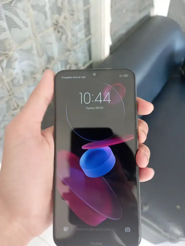 redmi 8 4/64 gb