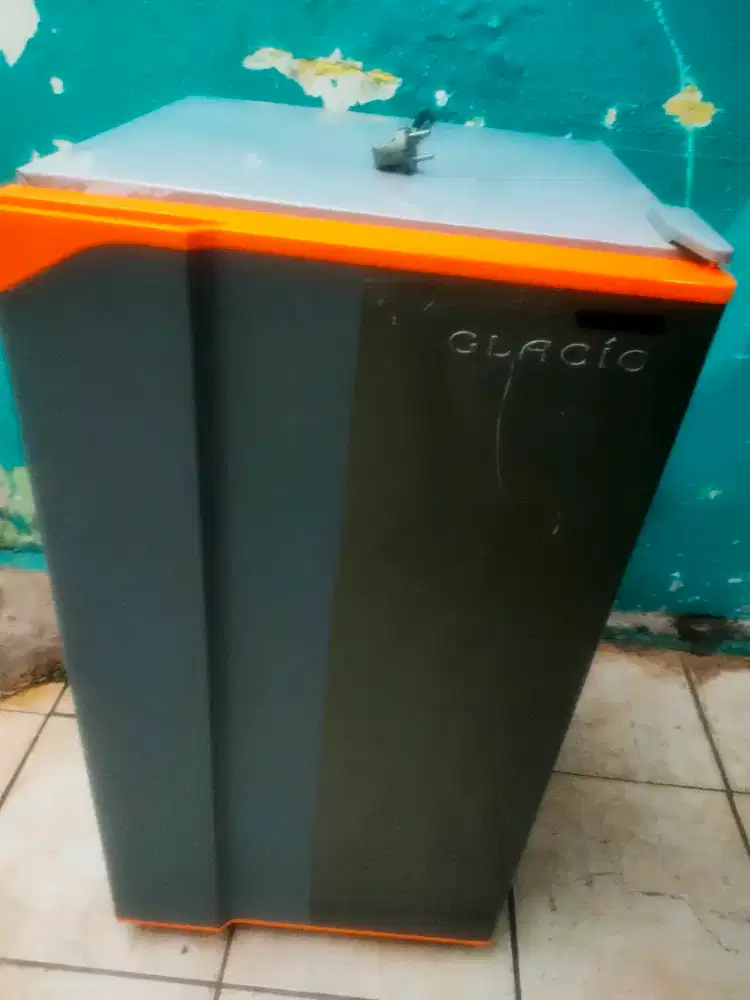 jual Toshiba Glacio normal mulus dingin