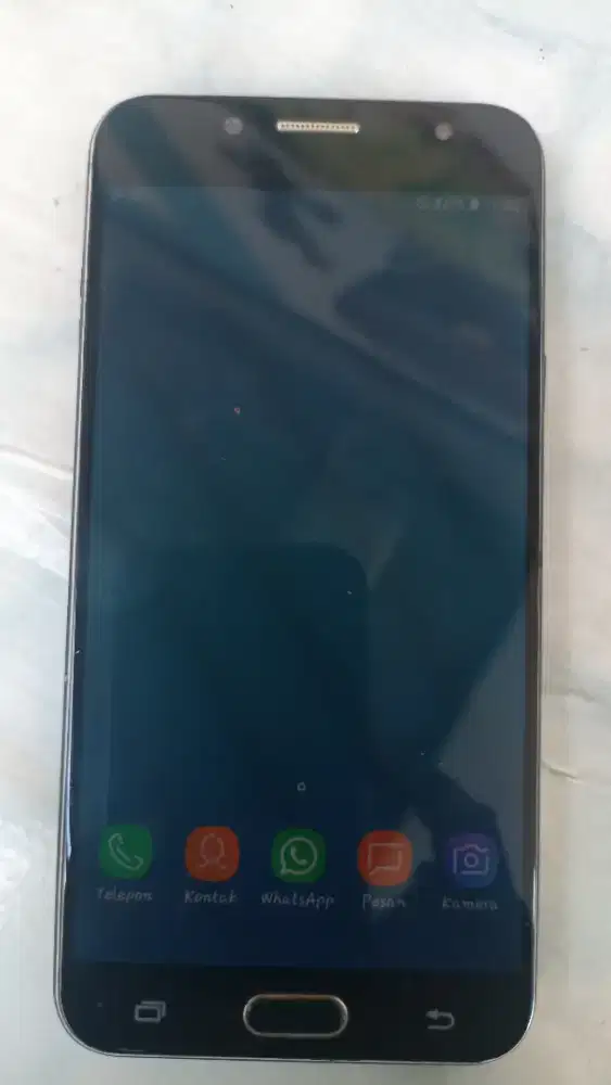 Samsung J7 Plus