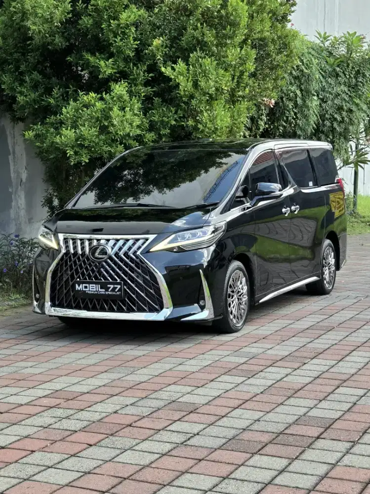 Lexus LM350 4seater Tahun 2021