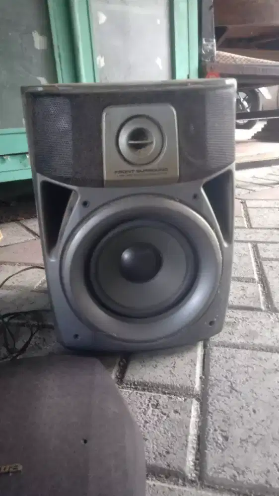 Speaker Pasif AIWA hanya 1 box saja minus speaker SUROUND mati 1