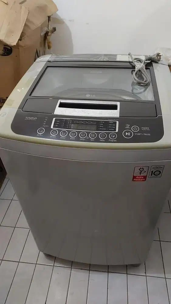 Dijual mesin cuci LG inverter turbo drum 13 kg murah bagus