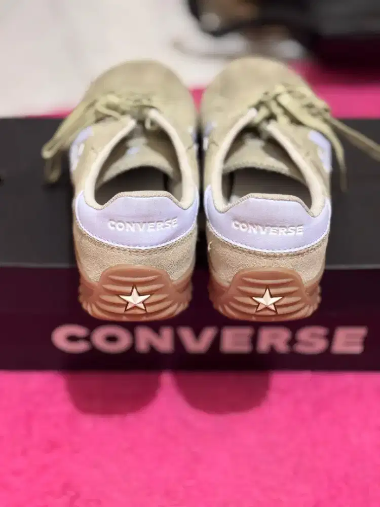 SEPATU CONVERSE
