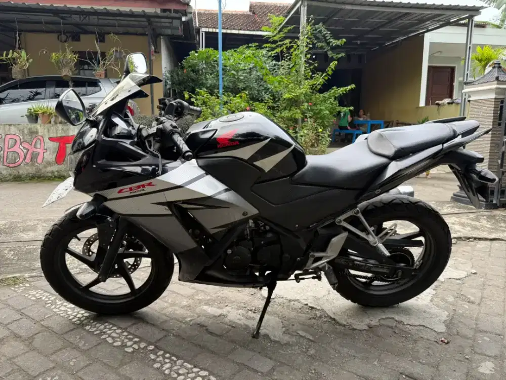 Honda CBR THN 2015 plat AB Wonosari