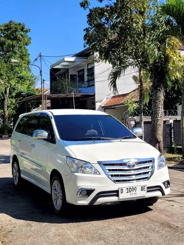 Diesel Toyota Kijang Innova 2.5 Solar G AT matic 2012 upgrade 2014