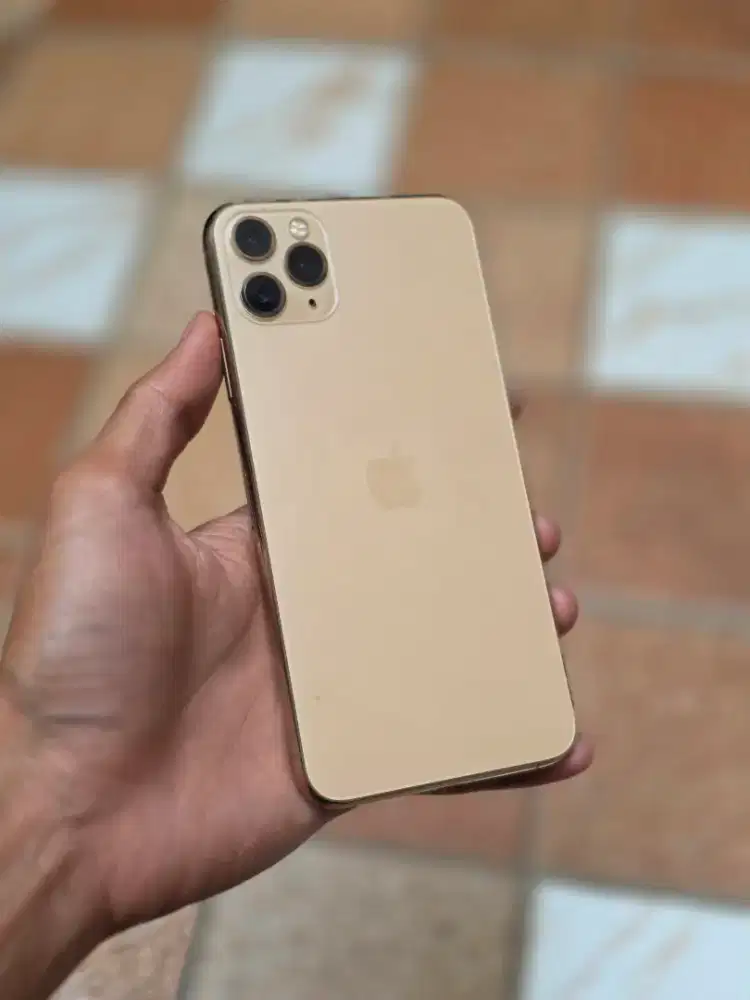 Iphone 11 promax 256gb gold all operator