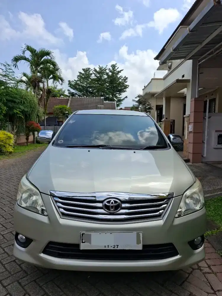 Kijang Inovva G 2.0 MT 2012 silver Metalik