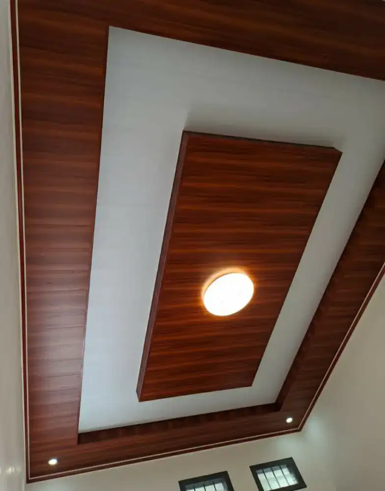 Plafon pvc motif kayu