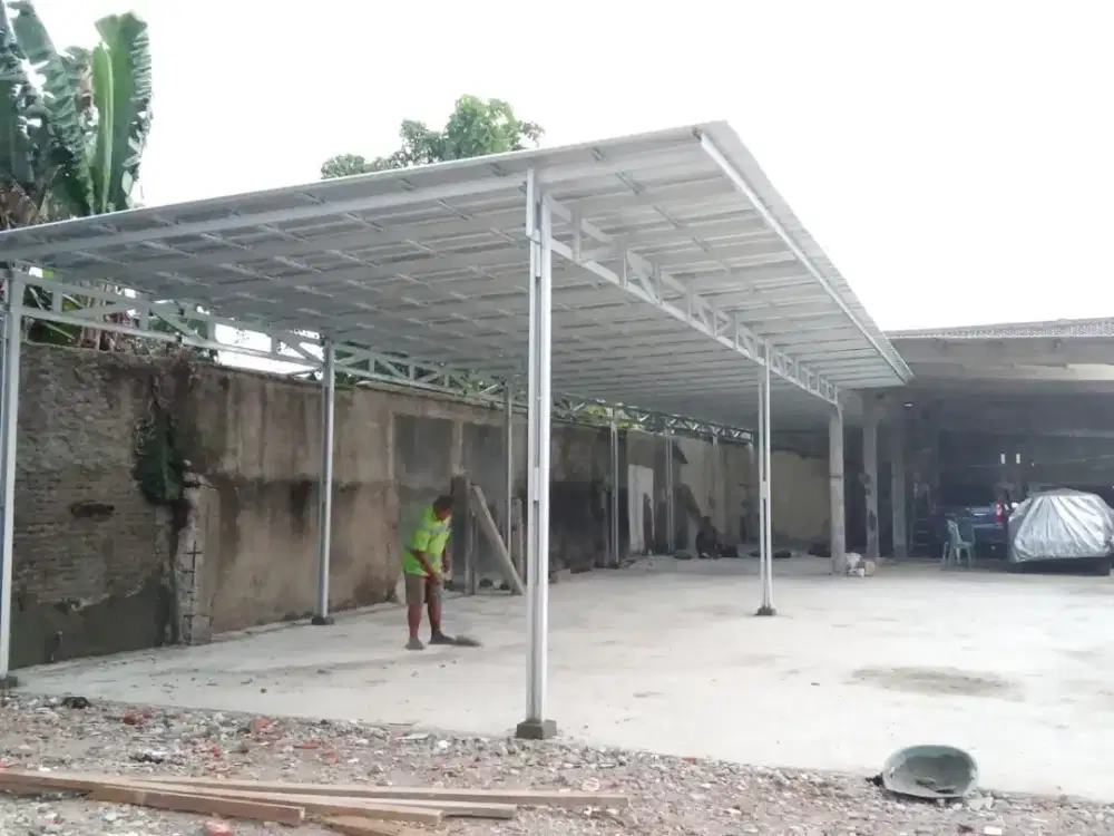 Kanopi baja ringan