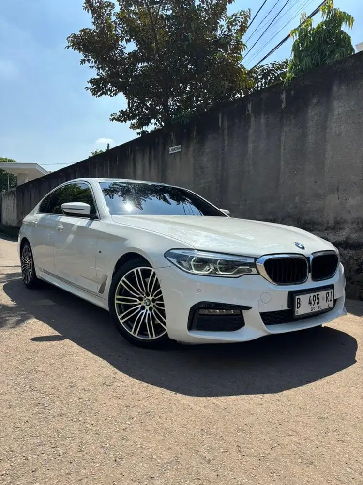 [CASH] Low Km Bmw 530i M-Sport 2019 Murah Dan Garansi