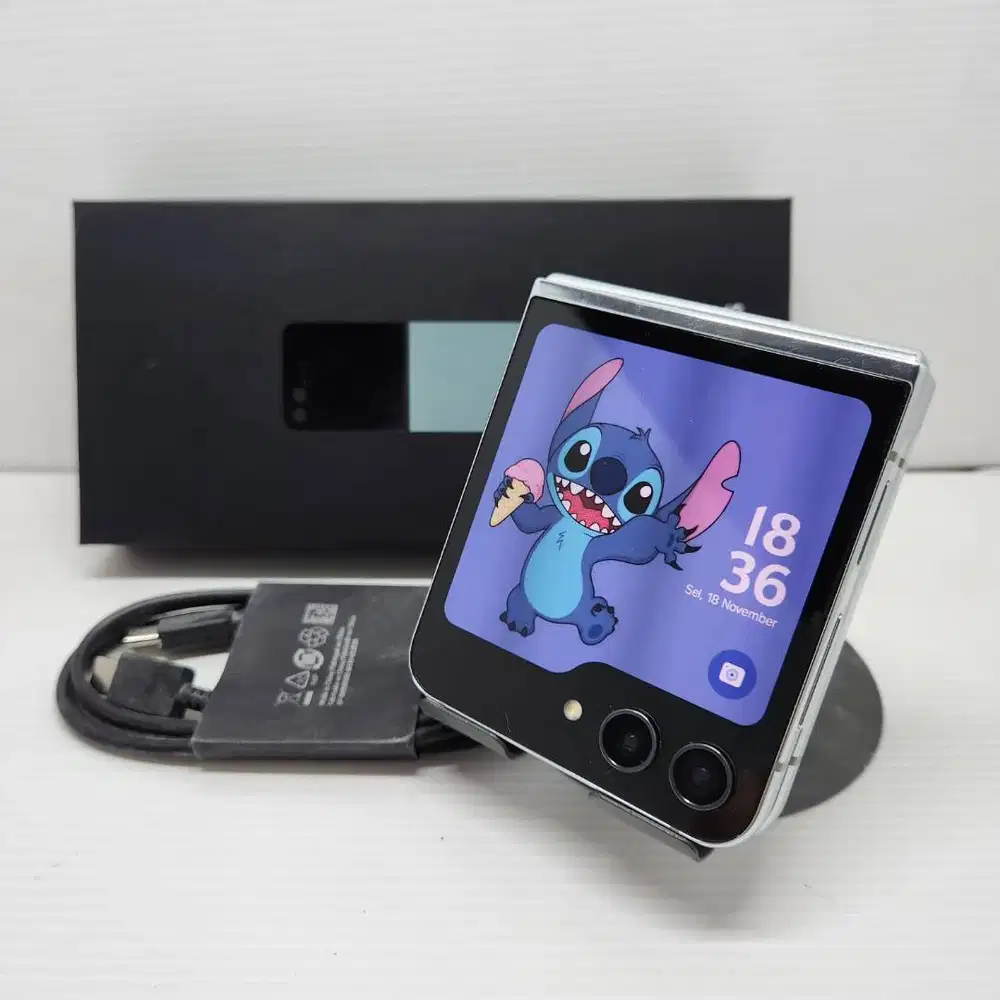 SAMSUNG GALAXY Z FLIP 5 5G 8/512 Mint EX SEIN LENGKAP ANTI MINUS
