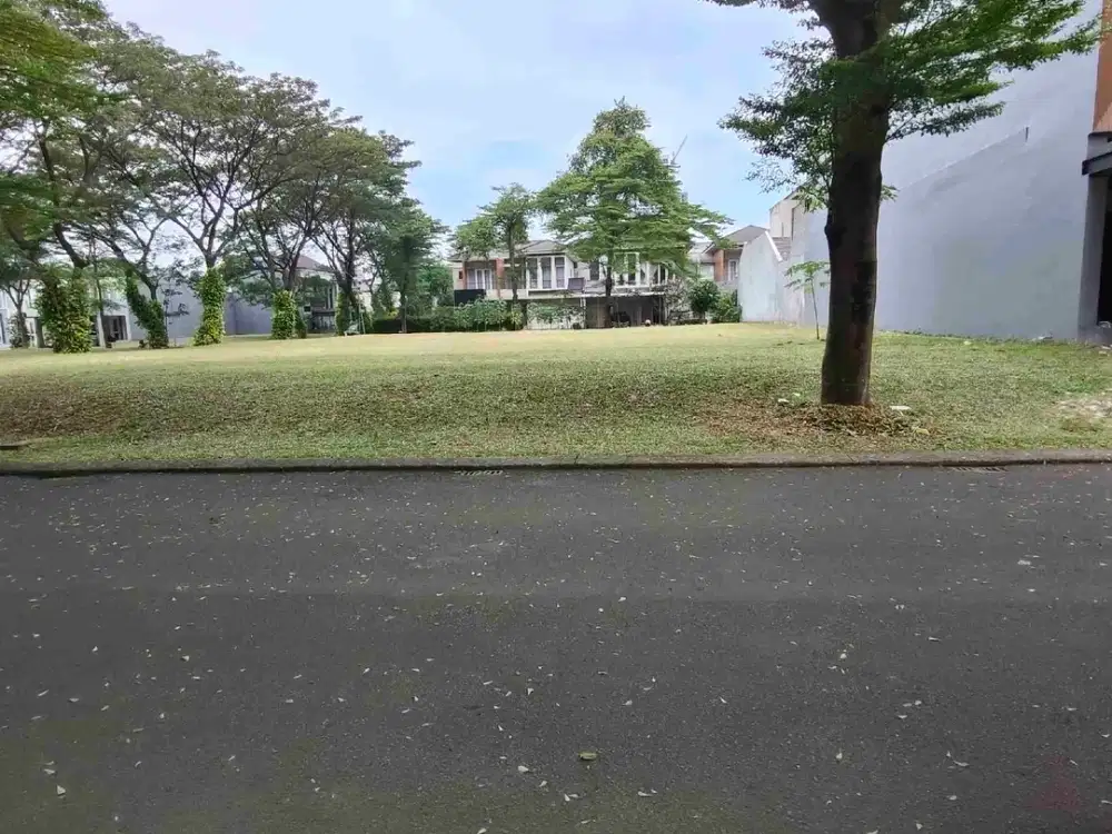 Di jual cepat kavling bagus posisi di hook cluster Orlanda
