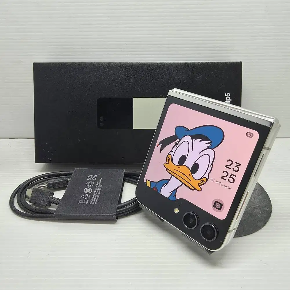NO MINUS GAN! SAMSUNG GALAXY Z FLIP 5 8/256 CREAM FULLSET SEIN