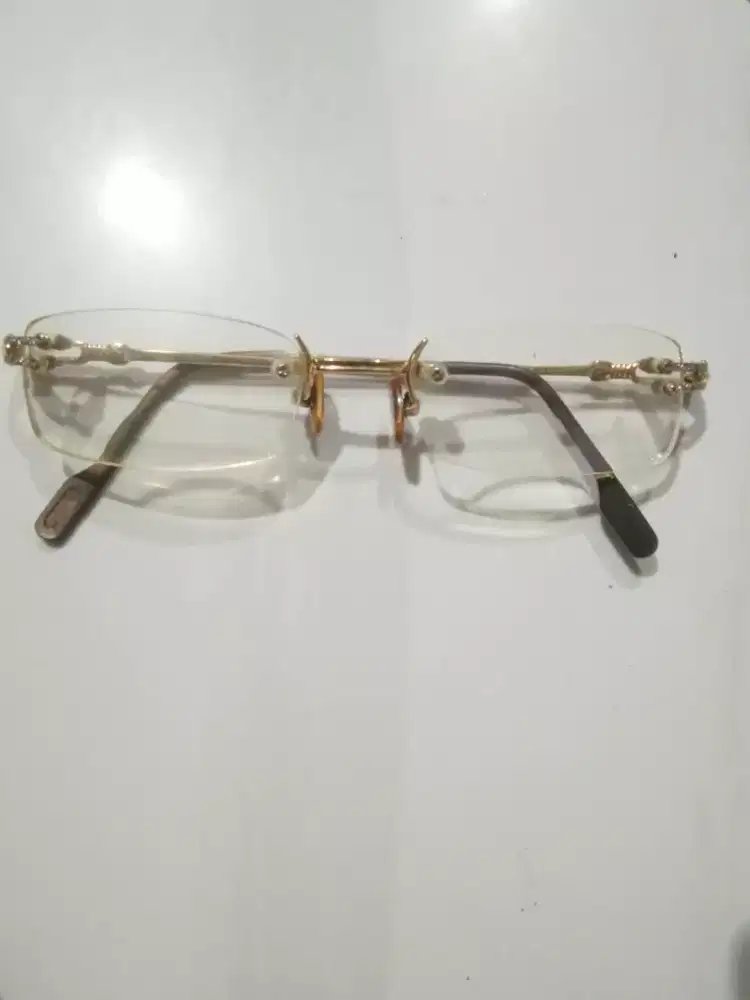 Kacamata Fred Bagatello