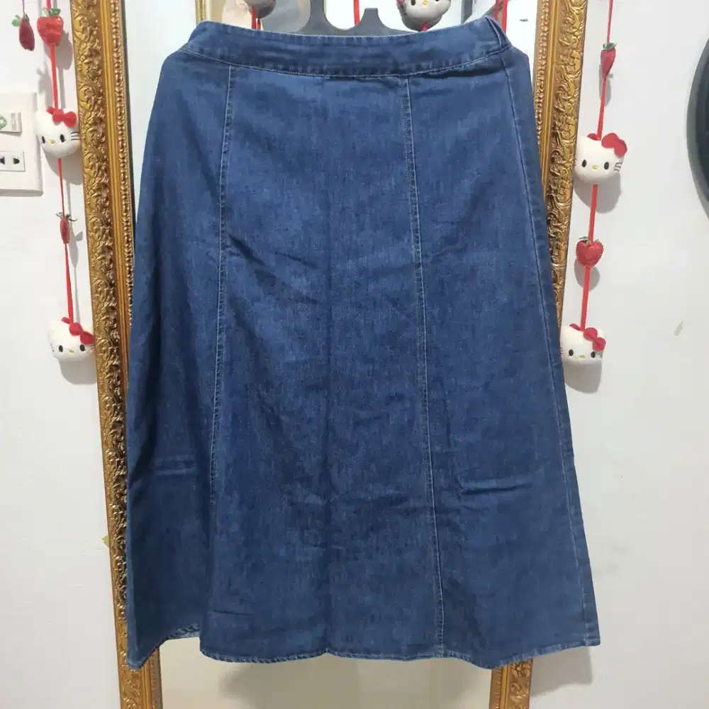 Rok jeans minimalis