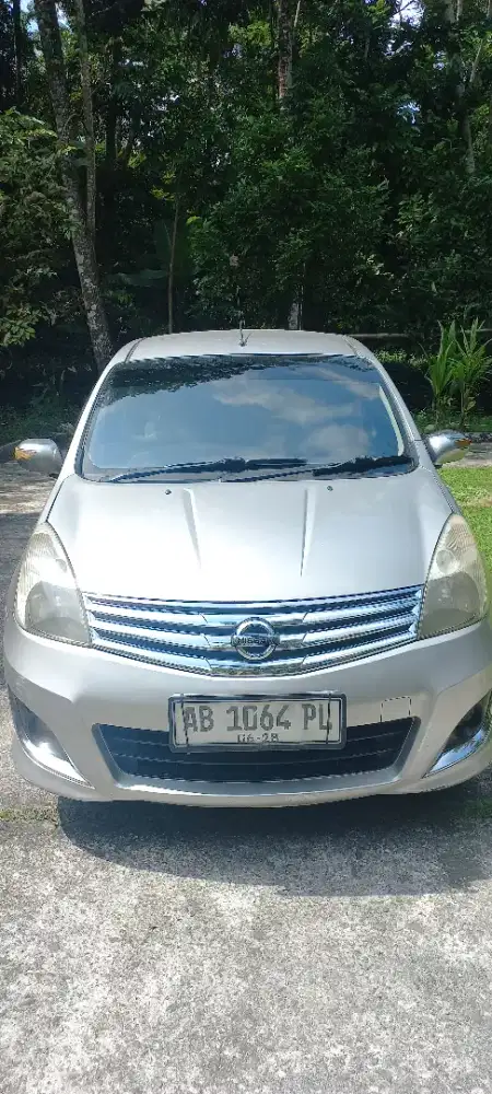 Grand Livina 1.5 XV manual 2013