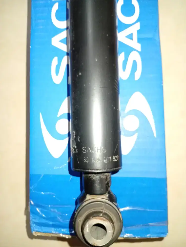 Shock absorber  Sachs Mercy C200 W204