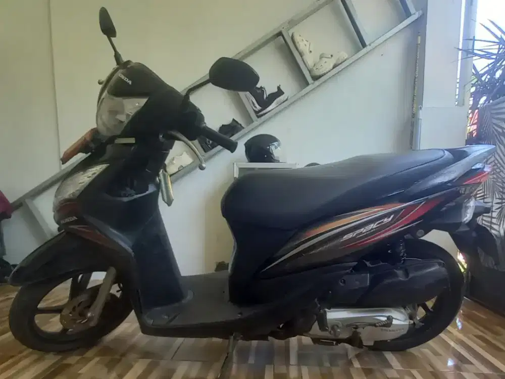 Honda Spacy Karbu 2011