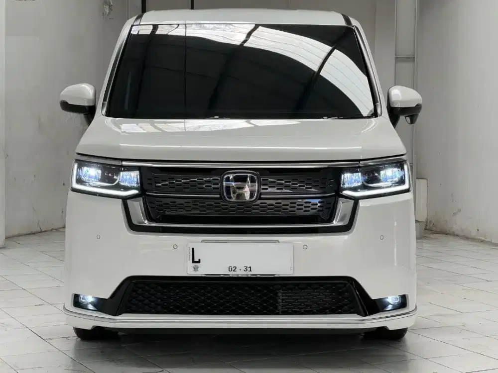 HONDA STEPWAGON HYBRID 2025